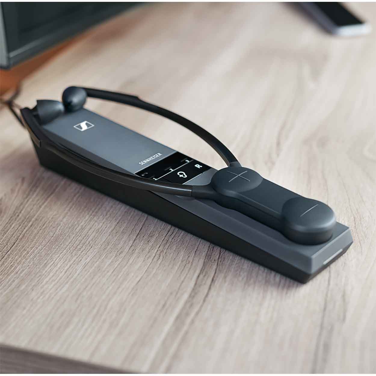 Sennheiser-Set-860-Hennes